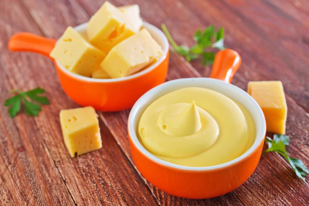 Easy Cheddar Cheese Sauce Recipe