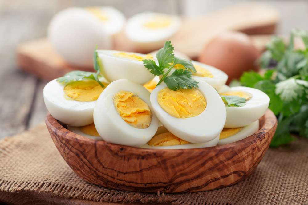 how to make hard boiled eggs in the microwave