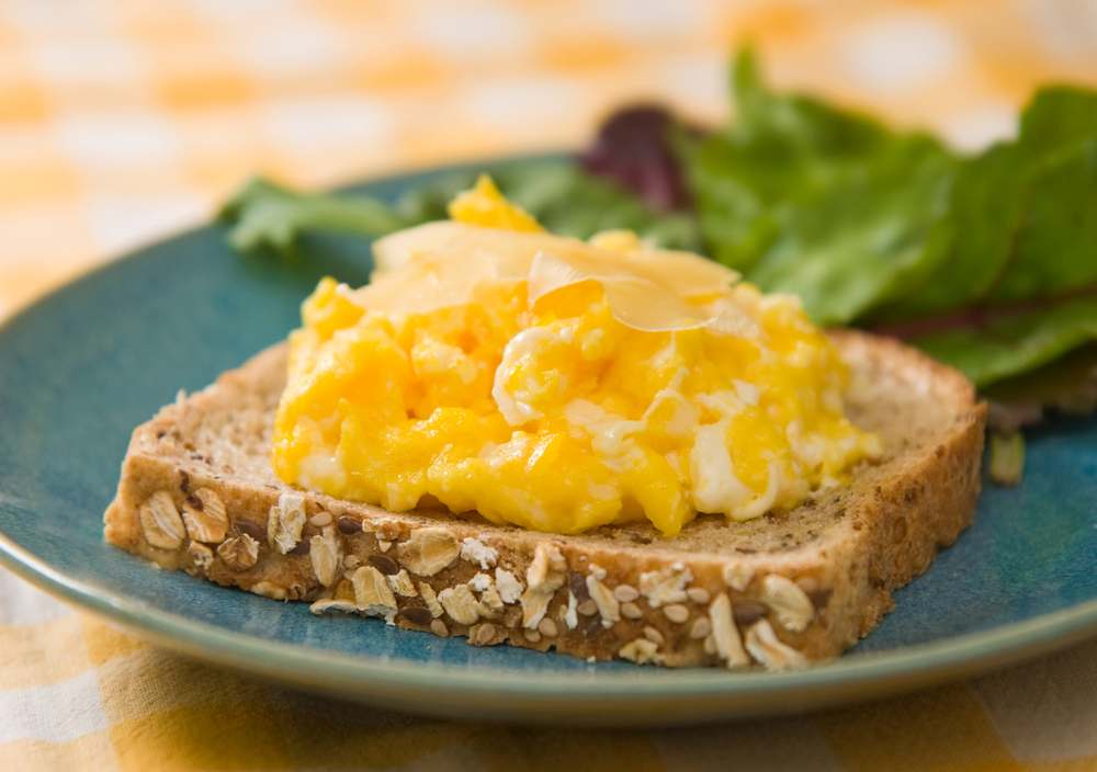 how-to-make-scrambled-eggs-with-cheese-2022-all-my-recipe