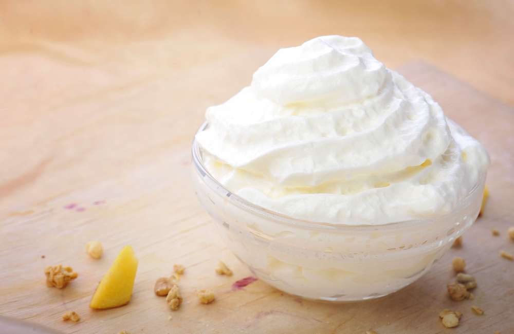 how to make whipped cream from scratch